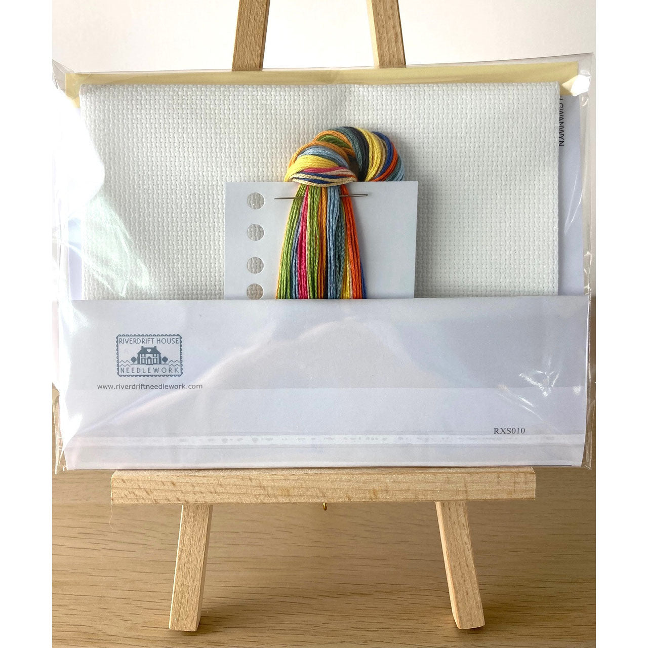 Cit Pwyth Croes - Welsh Lady - Gwanwyn / Spring - Mini