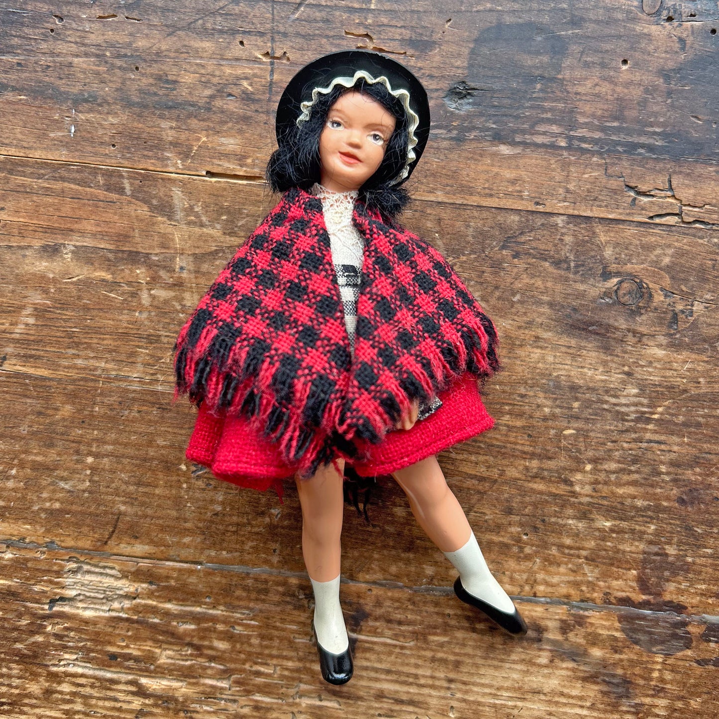 Welsh Lady Doll - Bronwen - Peggy Nisbit - Vintage 1960s (Preloved)