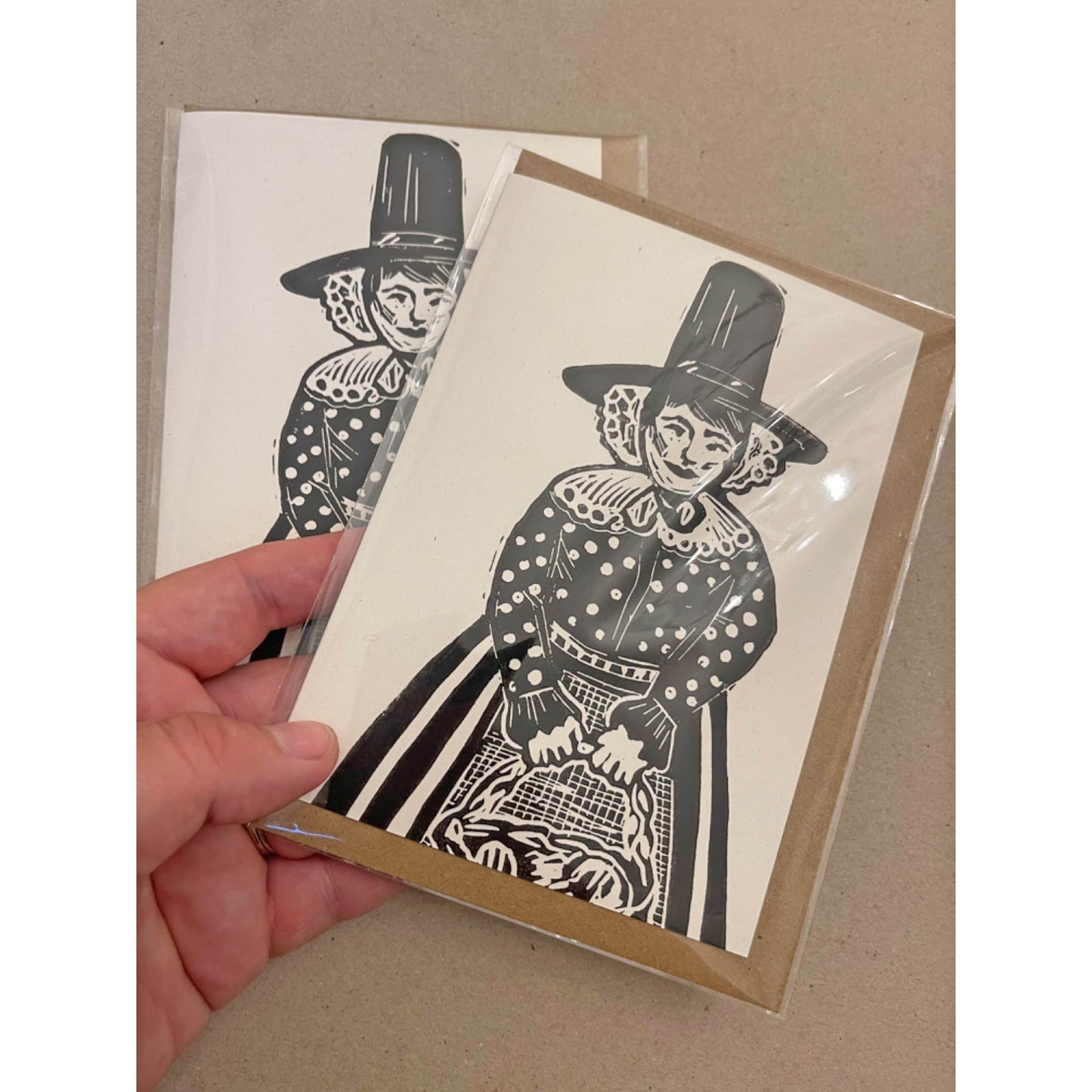 Cerdyn Cyfarch - Linoprint Argraffedig â Llaw - Welsh Lady