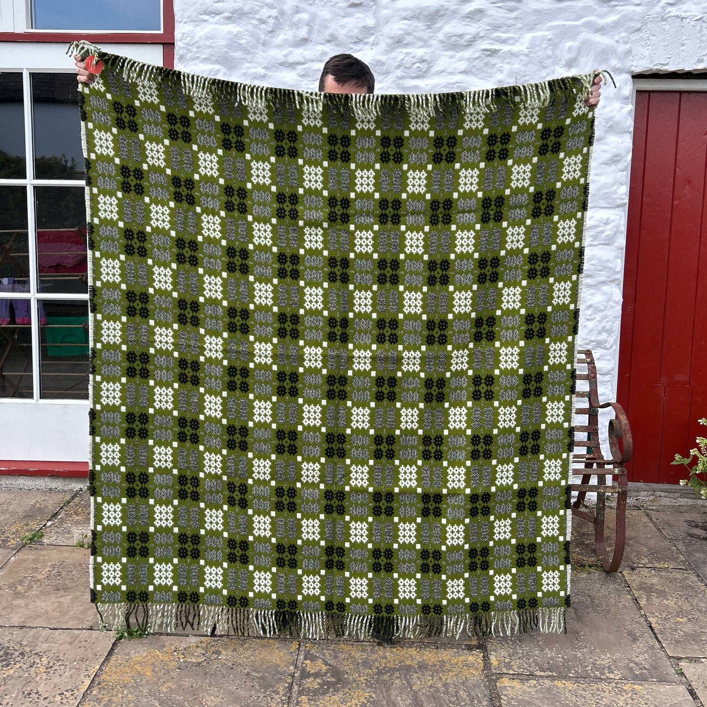 Throw / Blanket - Welsh Tapestry / Carthen Ysgafn - Caernarfon - 100% Wool - Grass Green