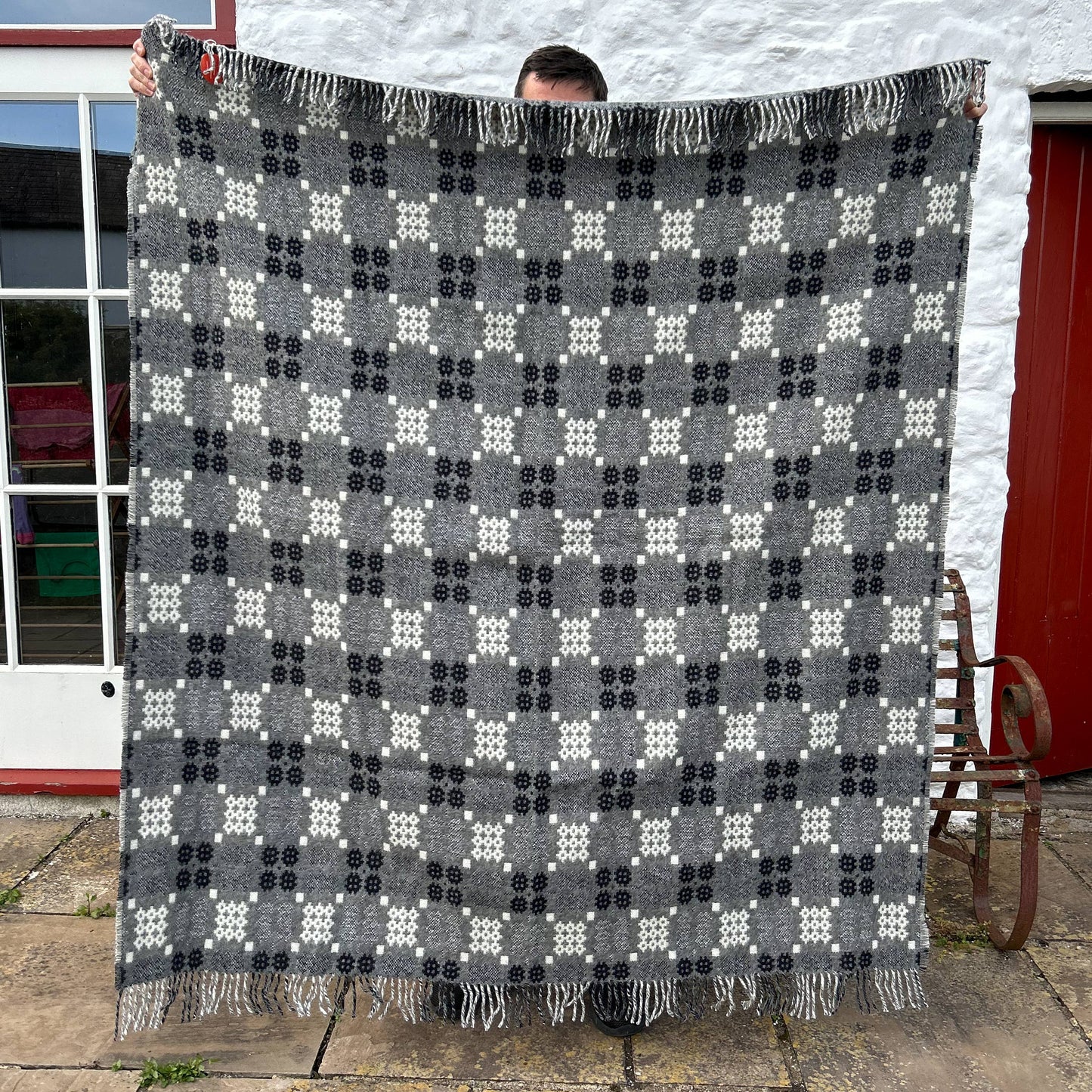 Throw / Blanket - Welsh Tapestry / Carthen Ysgafn - Caernarfon - 100% Wool - Dark Grey