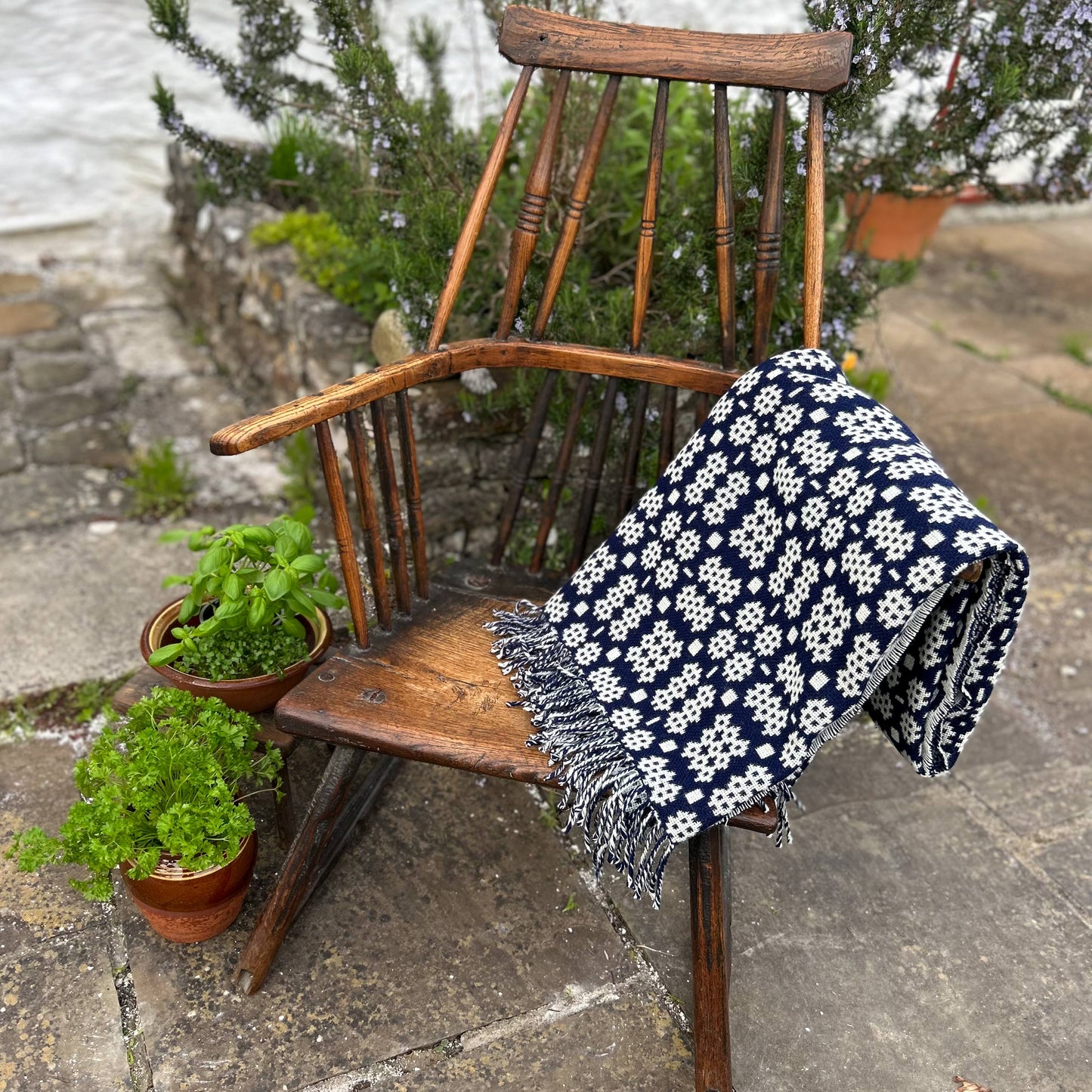 Throw / Blanket - Welsh Tapestry / Carthen Ysgafn - Caernarfon - 100% Wool - Midnight Navy