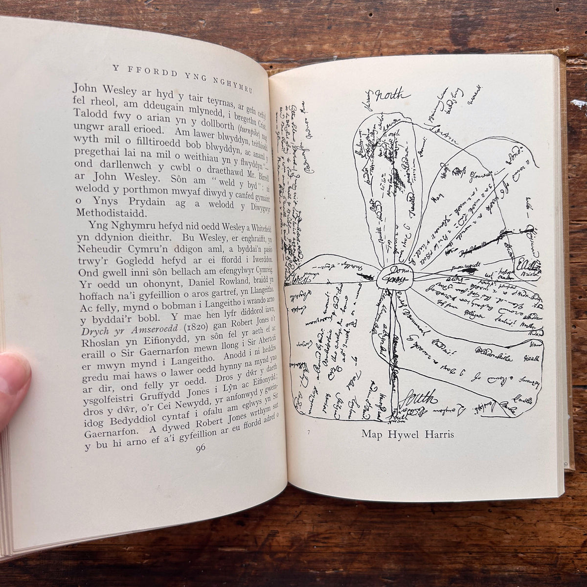 Y Ffordd yng Nghymru - R. T. Jenkins - 1933 (Preloved)