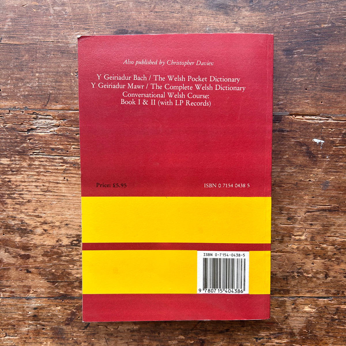 Y Geiriadur Newydd - The New Welsh Dictionary - 1986 (Preloved)