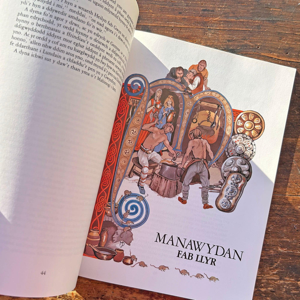 Y Mabinogi - Darluniau - Gwyn Thomas & Margaret Jones (Preloved)