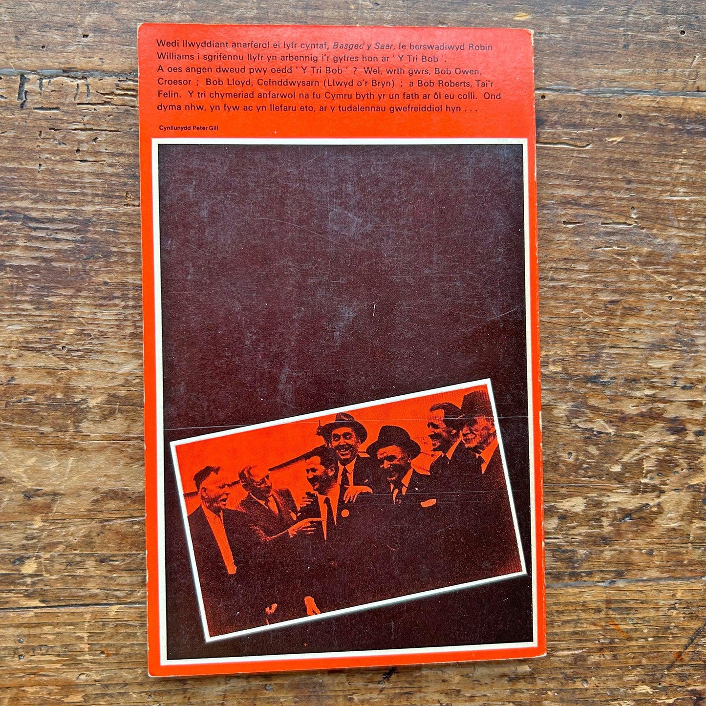 Y Tri Bob - Robin Williams - 1970 (Preloved)