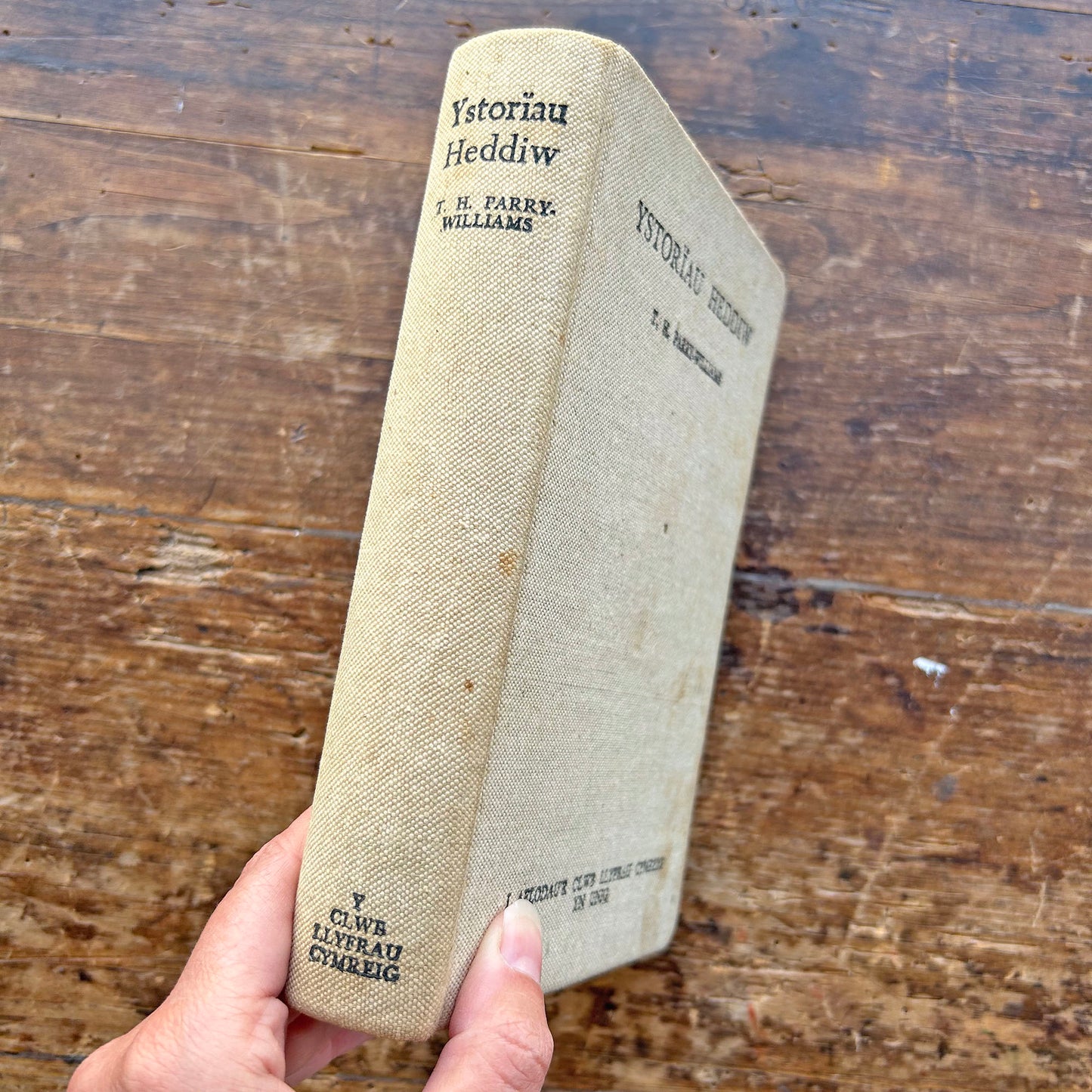 Ystoriau Heddiw - T. H. Parry Williams - 1938 (Preloved)