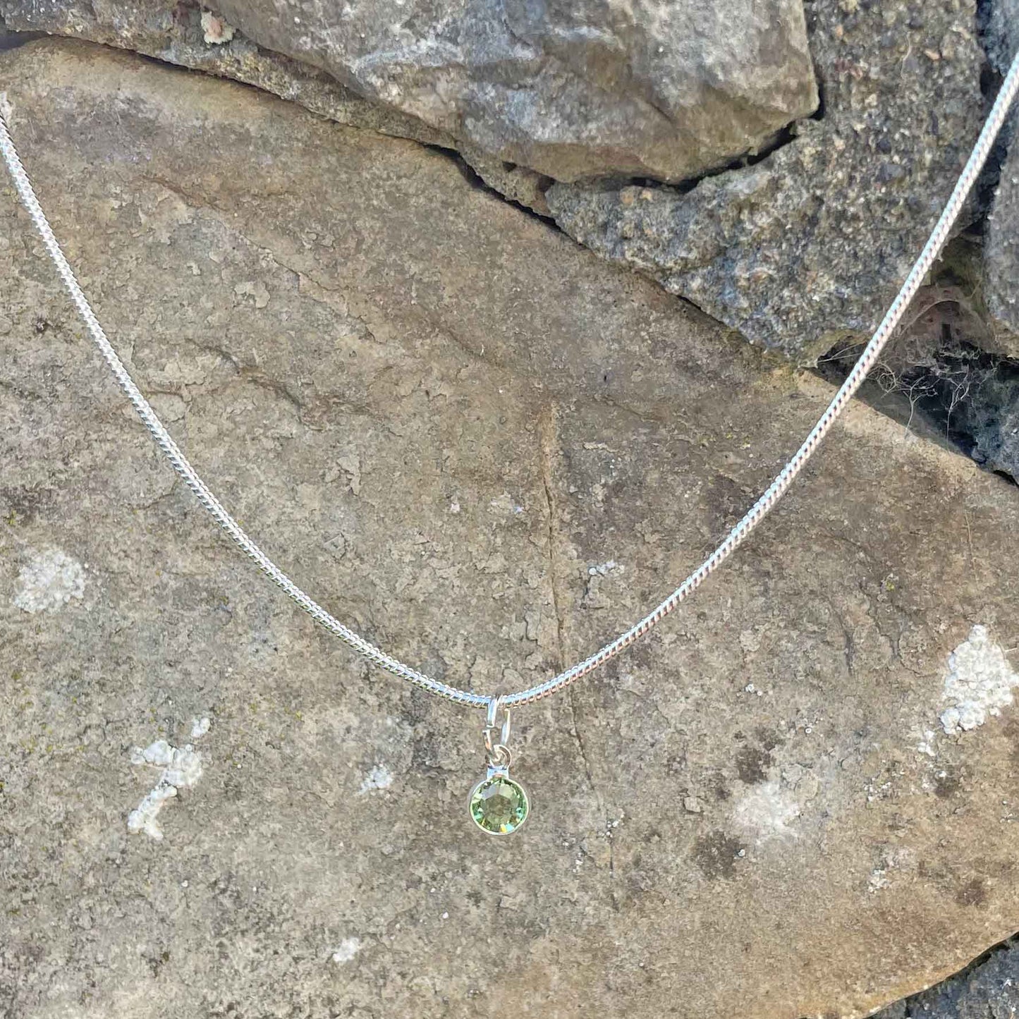 Birthstone Crystal Pendant - Silver Necklace - Welsh Language - August / Peridot