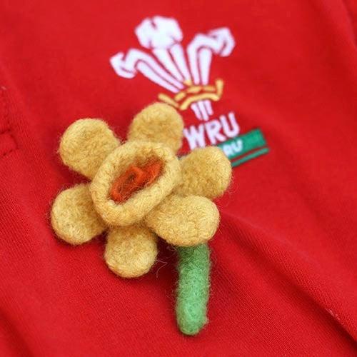 Badge / Brooch - Wool Daffodil