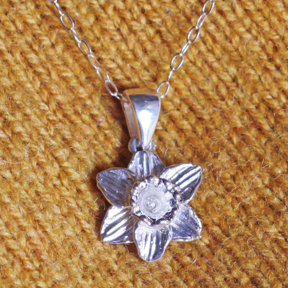 Pendant / Charm - Welsh Daffodil - Sterling Silver