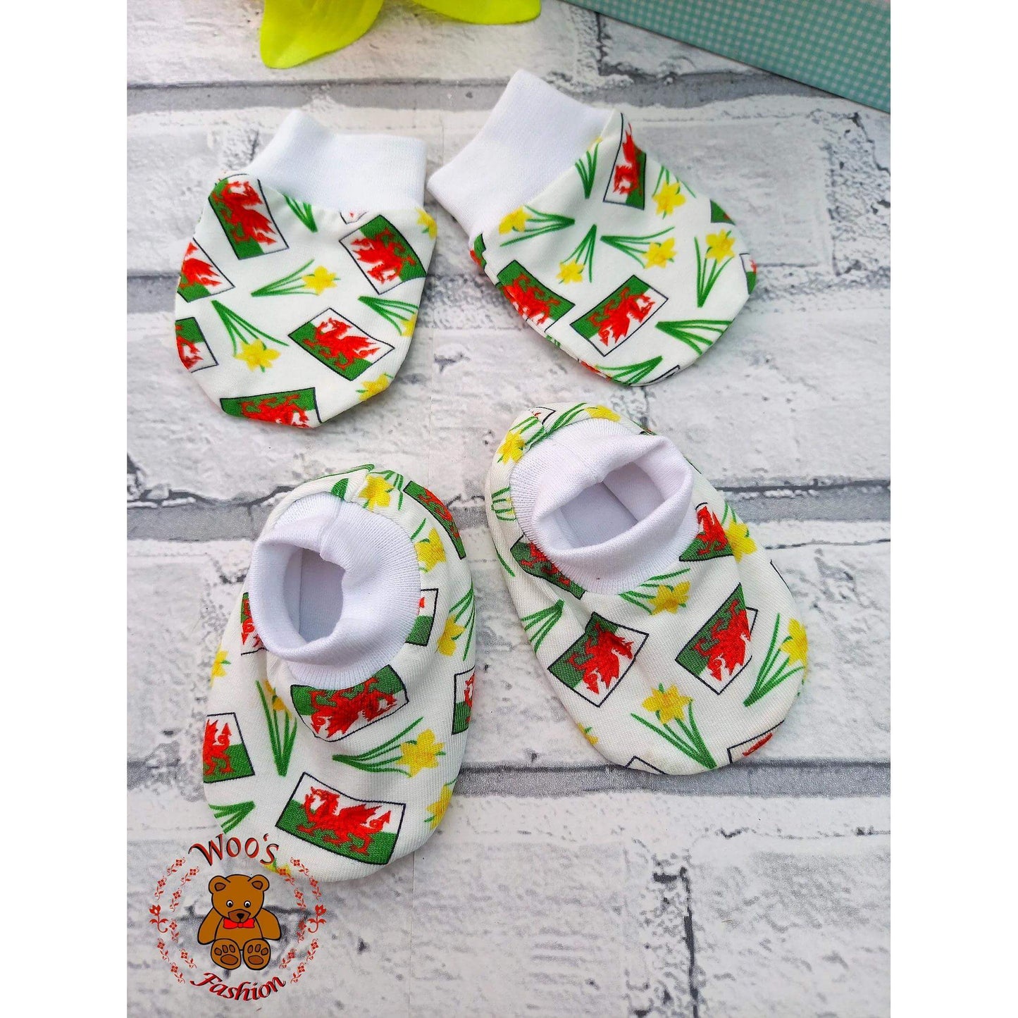 Gift Set - Babygro, Hat, Bib, Mittens and Booties - Daffodil and Dragon Flag Print