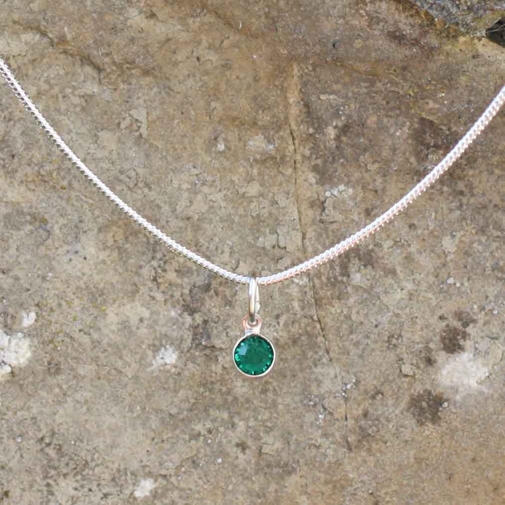 Birthstone Crystal Pendant - Silver Necklace - Welsh Language - May / Emerald