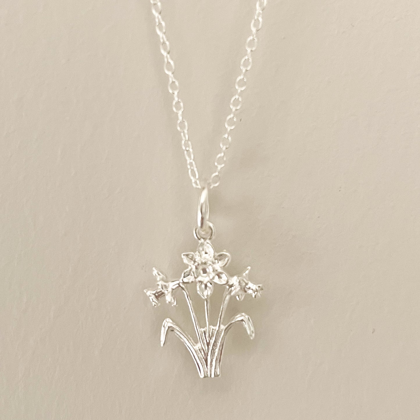 Necklace - Sterling Silver - Welsh Daffodils - 16" Chain