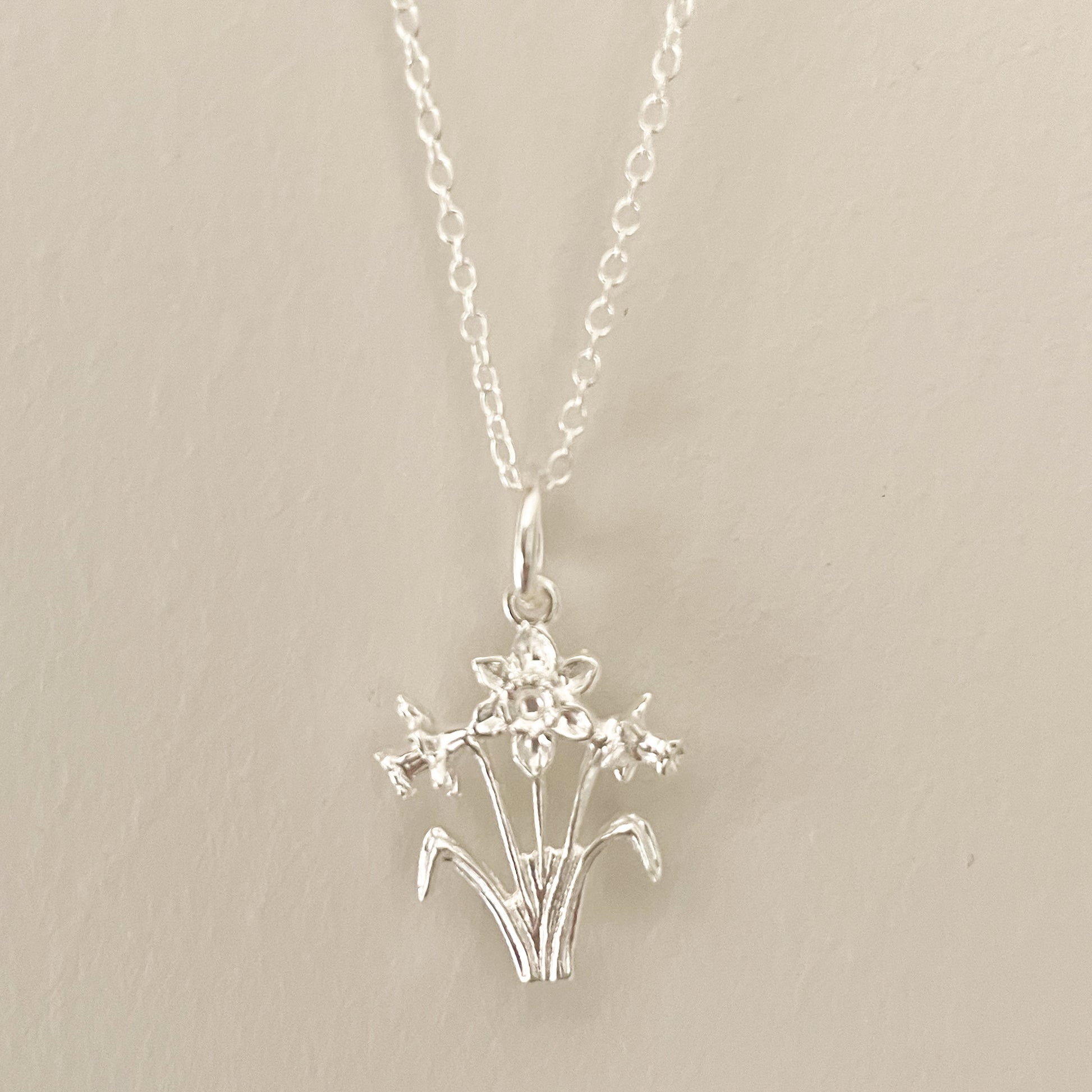Necklace - Sterling Silver - Welsh Daffodils - 16" Chain