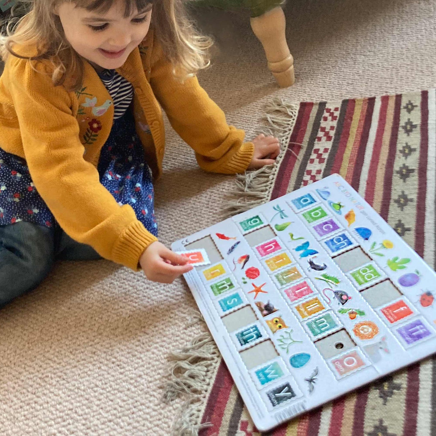 Jig-So ABC Byd Natur - Welsh Alphabet Jigsaw - Luned Aaron