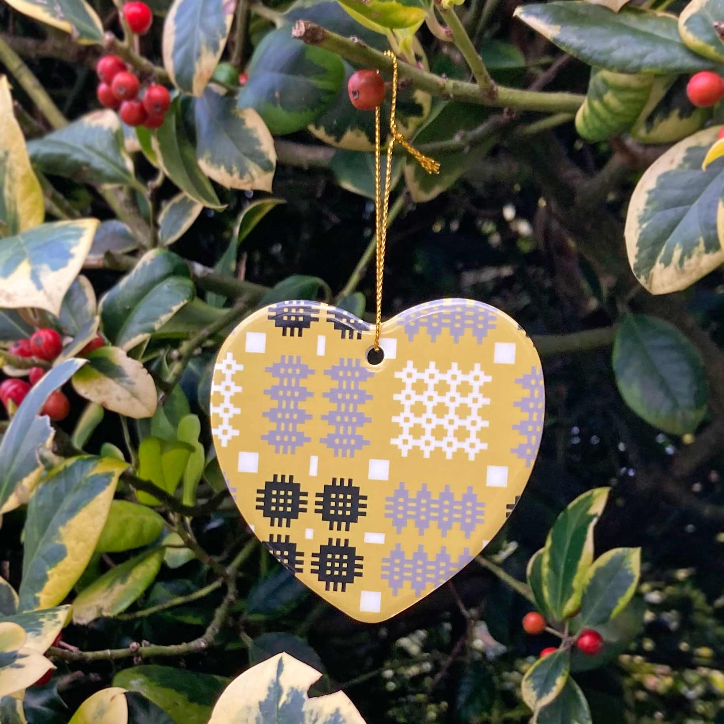 Heart Decoration - Welsh Tapestry Print - Various Colours
