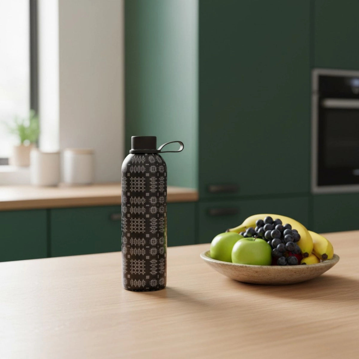 Insulated Bottle - Welsh Tapestry Print - Black & Grey