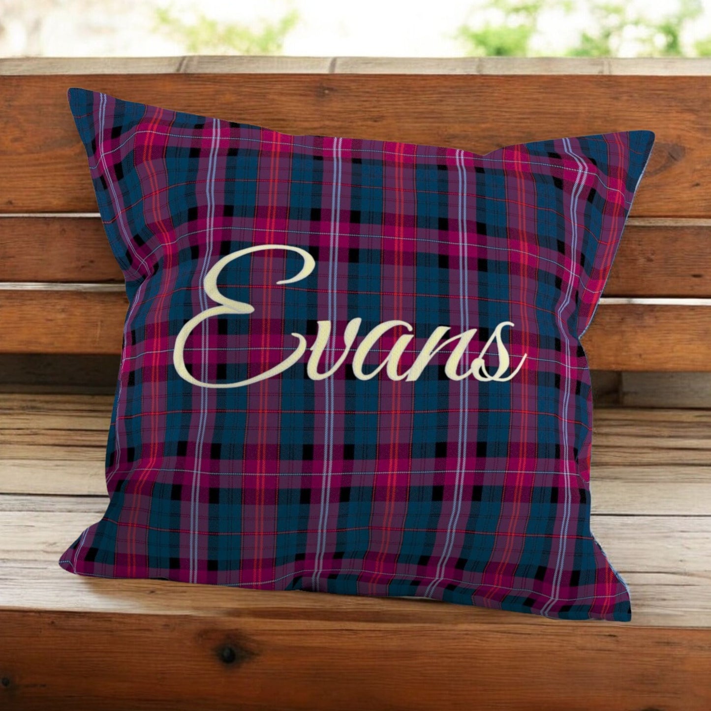 Clustog - Gwlân Tartan Clan Cymreig - Eich Cyfenw - Sgwâr (Brodiog)