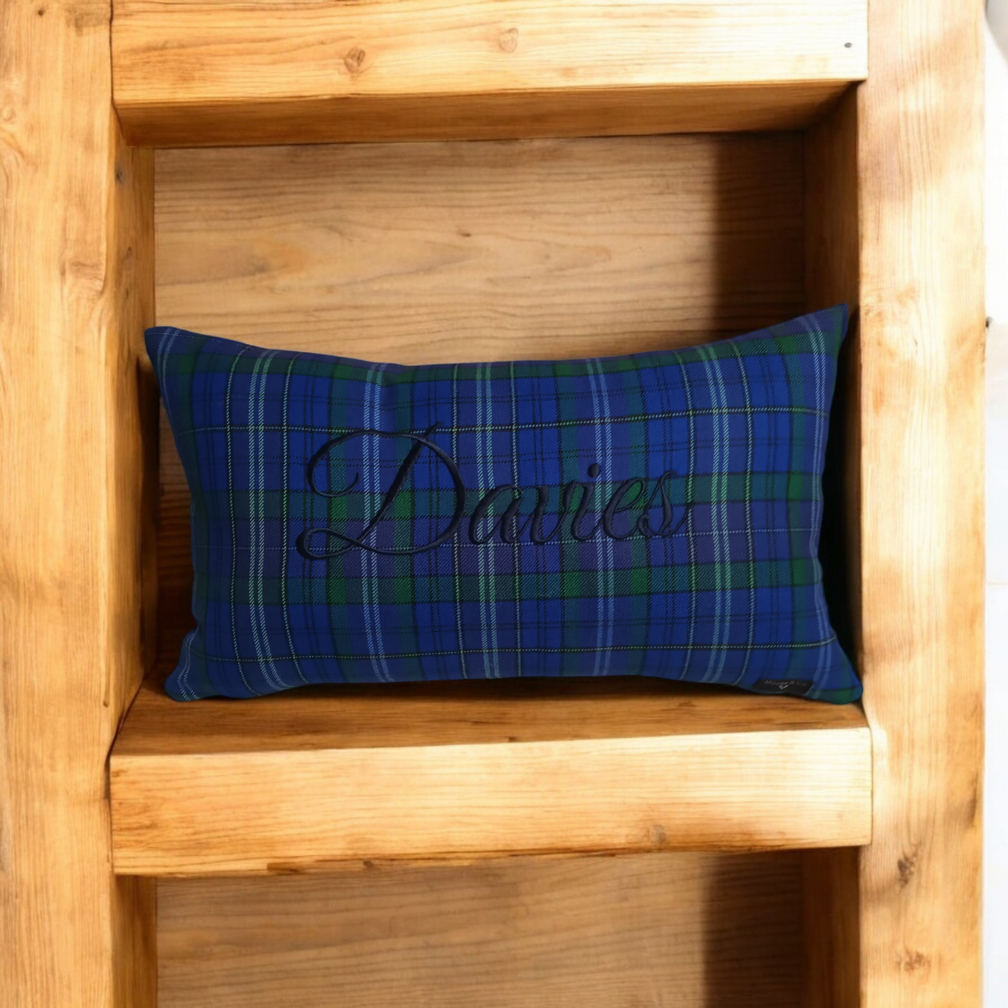 Cushion - Welsh Clan Tartan Wool - Eich Cyfenw - Personol - Hirgul (Brodwaith)