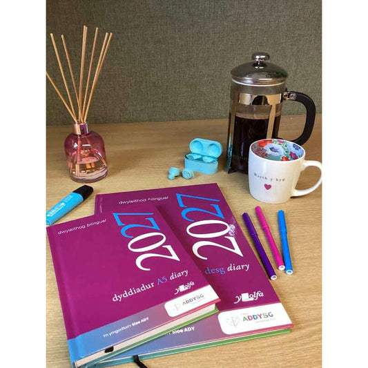 Academic Diary / Dyddiadur Addysg - Bilingual - A5 - 2027