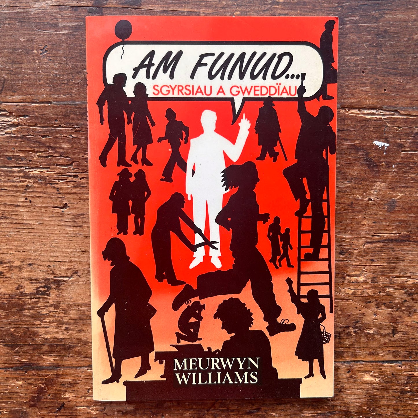 Am Funud - Sgyrsiau a Gweddiau - Meurwyn Williams - 1988 - Signed (Preloved)