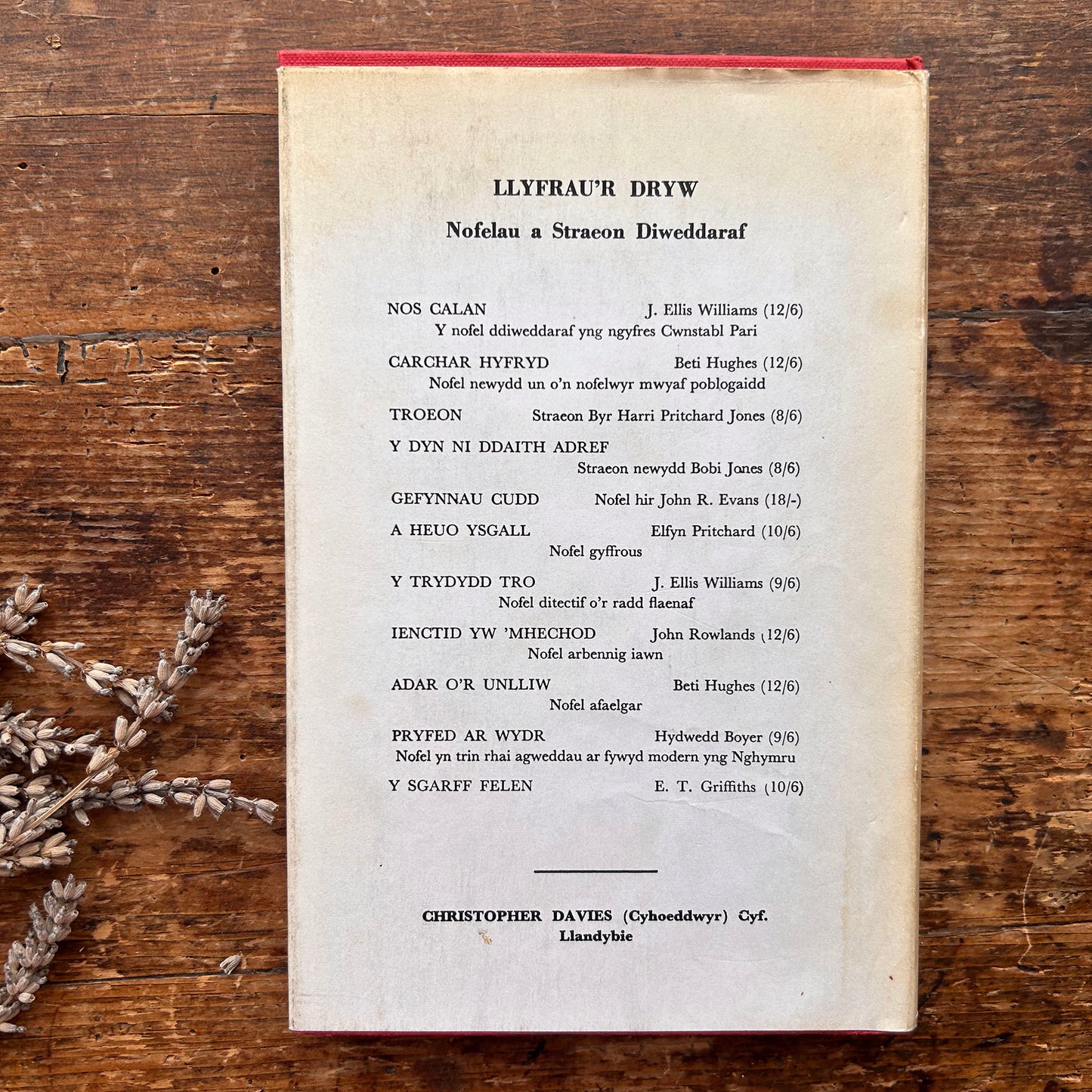 Amryw Flawd - Ysgrifau ac Ystoriau - T. J. Morgan - 1966 1st edition (Preloved)