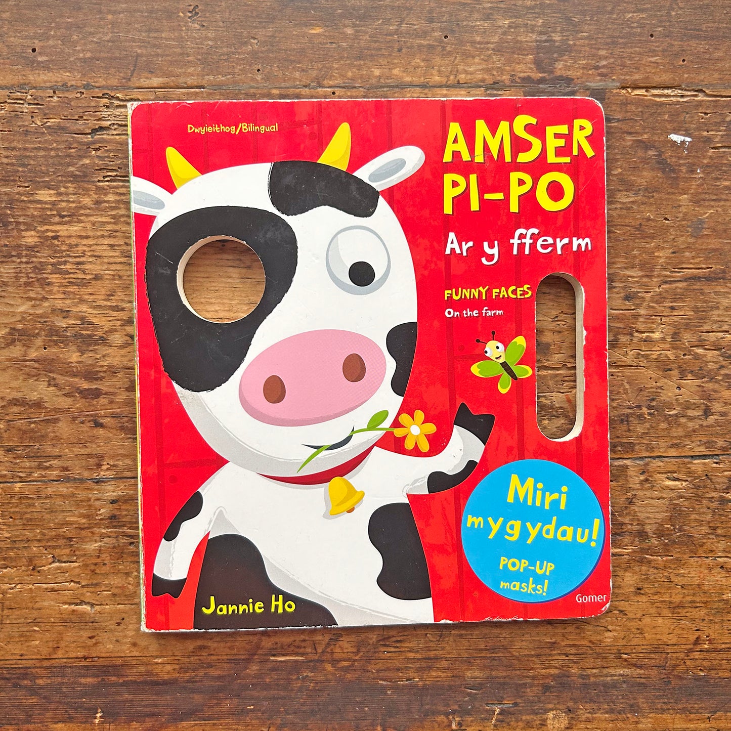 Amser Pi-Po - Ar y Fferm / Wynebau Doniol: Ar y Fferm (Rhag-law)