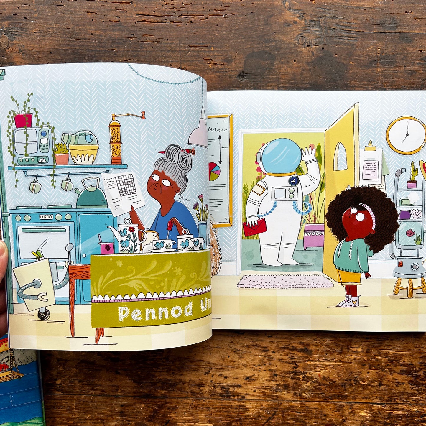 Deian a Loli - Ar Ser Sy'n Cysgu - Cymraeg (Preloved)