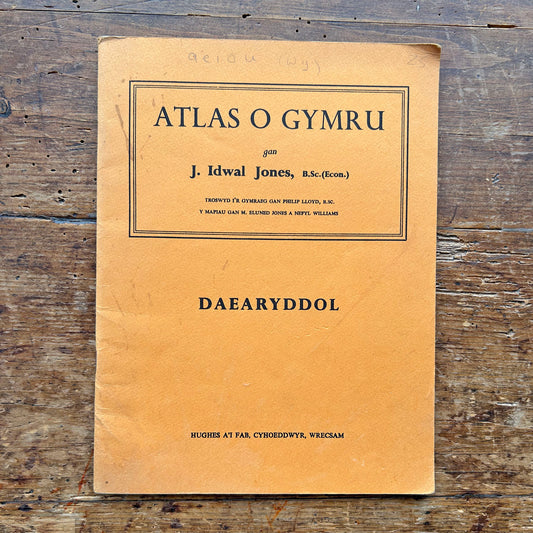 Atlas o Gymru - Vintage Atlas of Wales (Preloved)