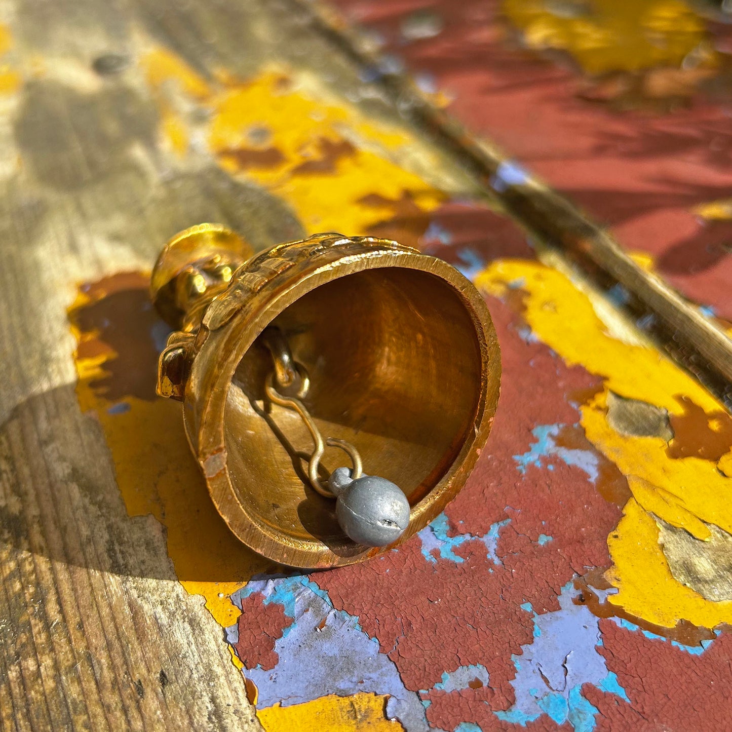 Bell - Vintage Brass - Welsh Lady / Jenny Jones (Preloved)