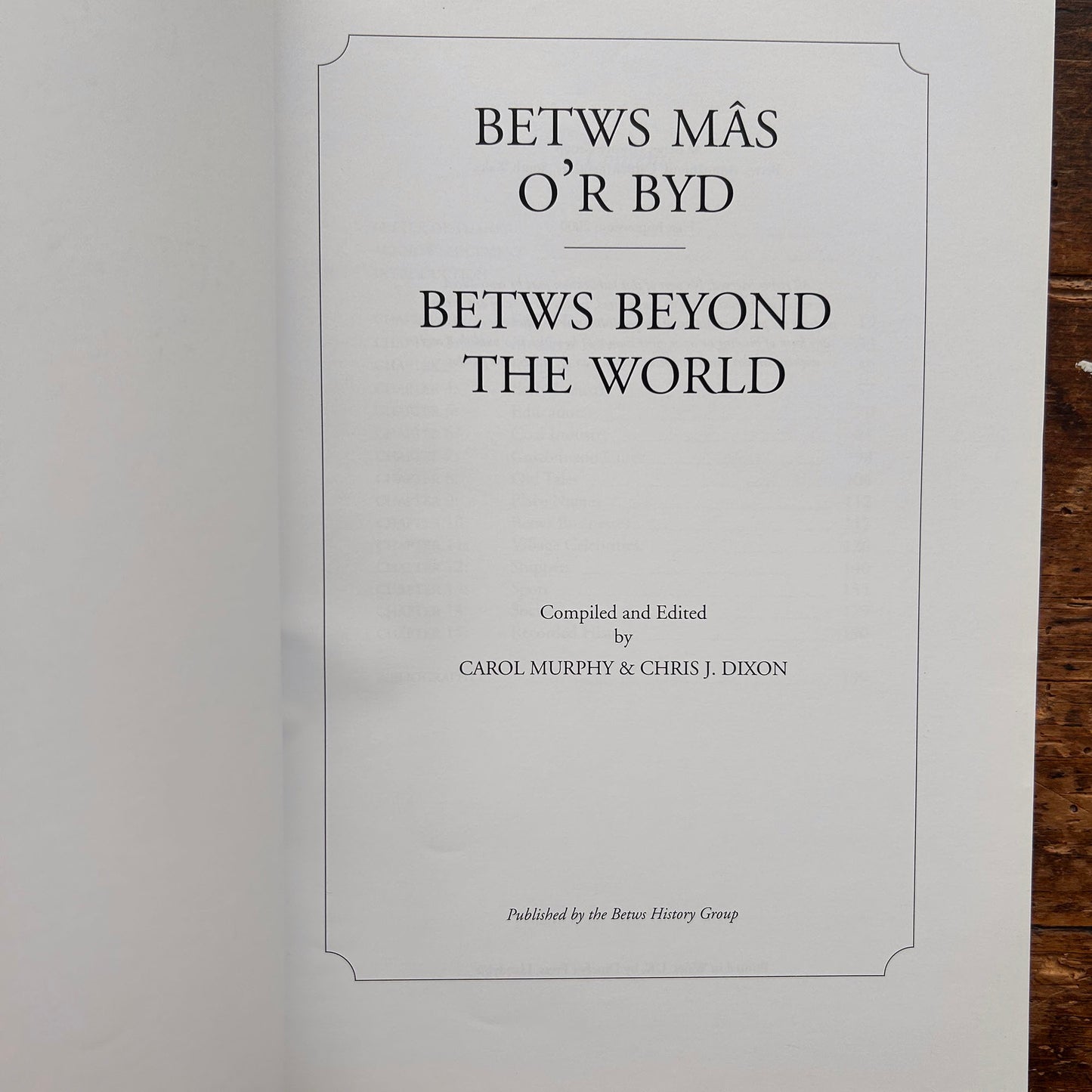 Betws Mas o'r Byd - Betws History Group - 2000 (Preloved)