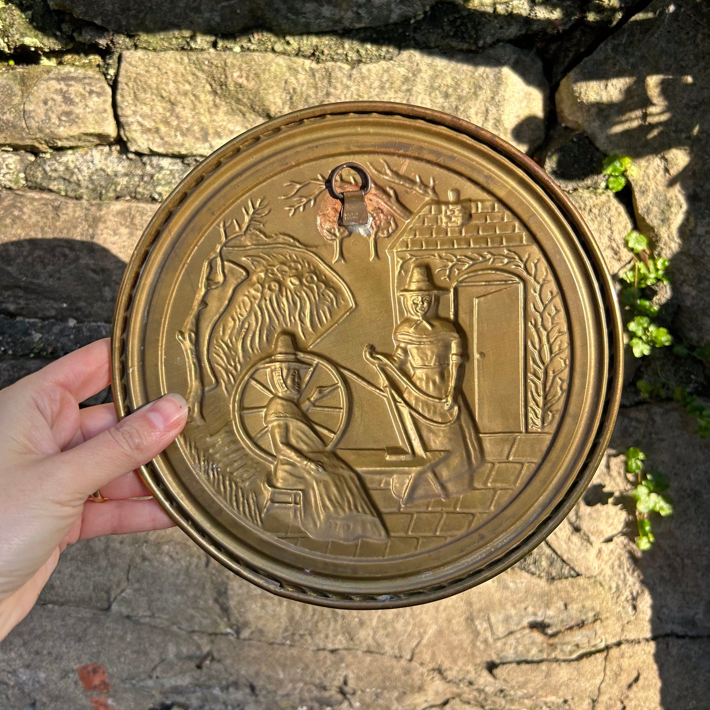 Brass Plaque - Welsh Ladies - Spinning Wheel - Vintage (Preloved)