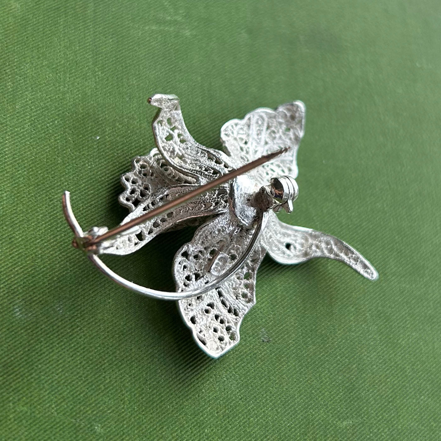 Brooch - Vintage - 935 Silver - Filigree Daffodil (Preloved)