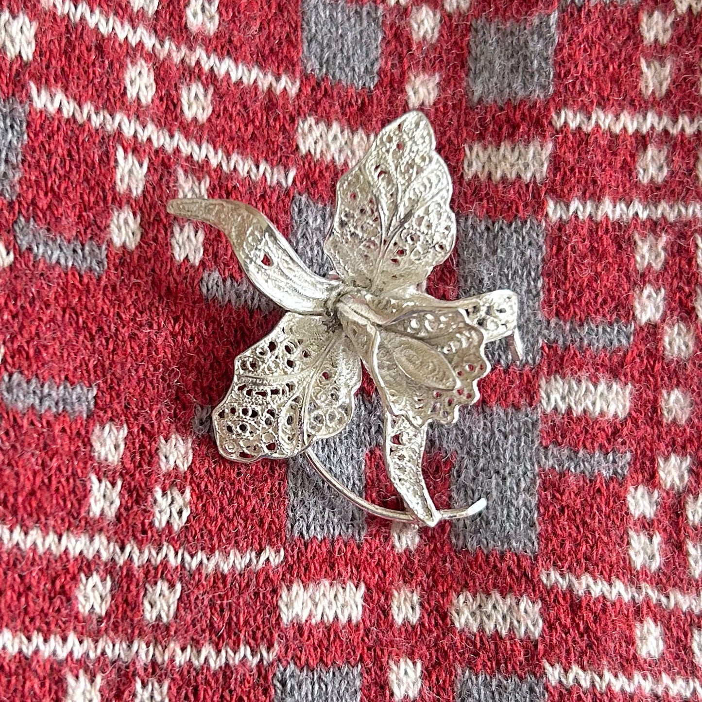 Brooch - Vintage - 935 Silver - Filigree Daffodil (Preloved)