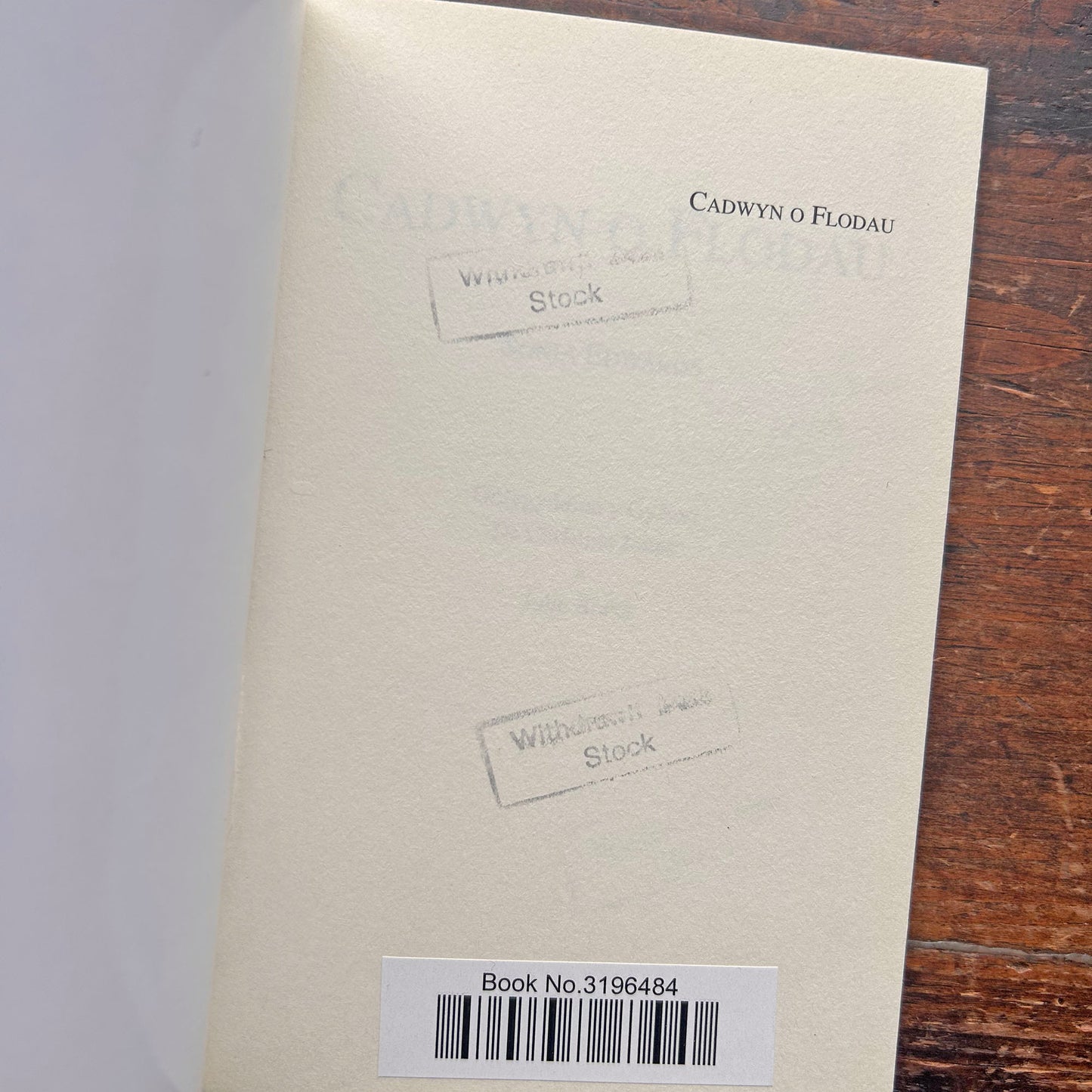 Cadwyn o Flodau - Sonia Edwards (Preloved)