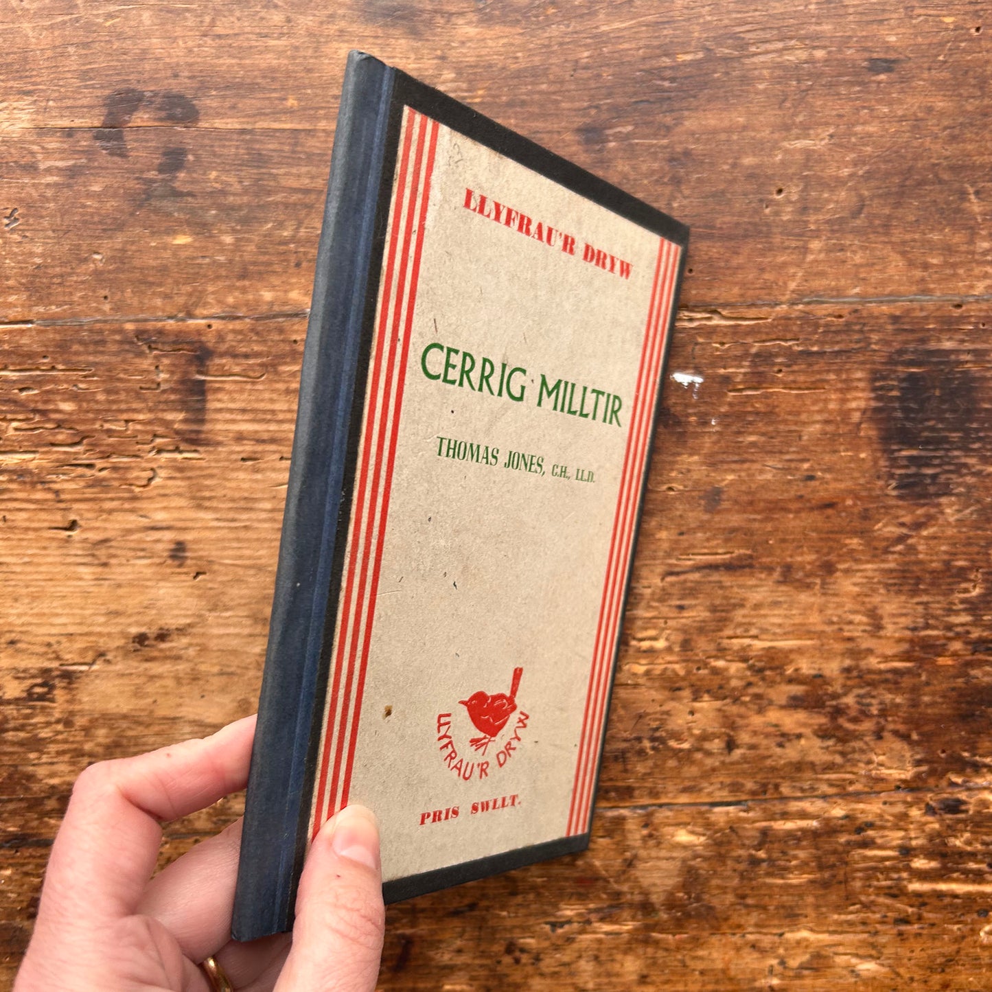 Cerrig Milltir - Thomas Jones - 1942 (Preloved)