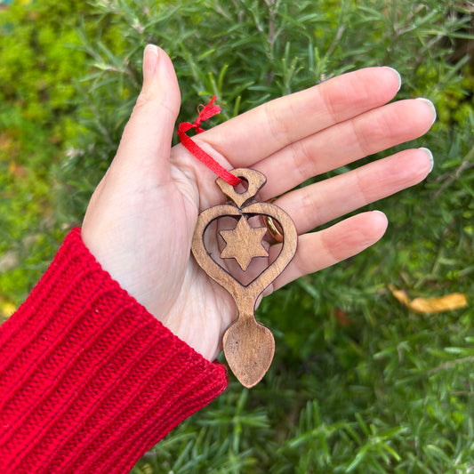 Christmas Decoration - Welsh Love Spoon - Seren / Star