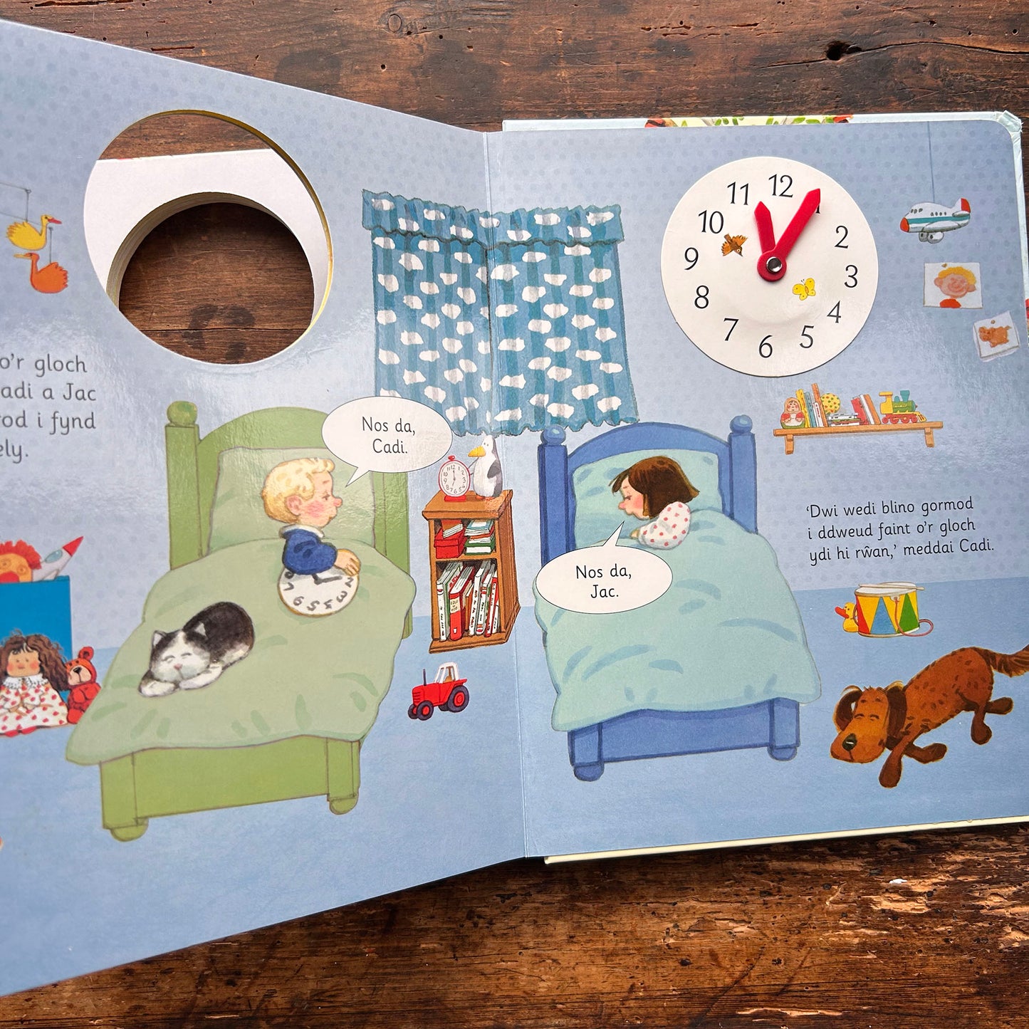 Cyfres Cae Berllan: Cloc Cae Berllan - Stephen Cartwright (Preloved)