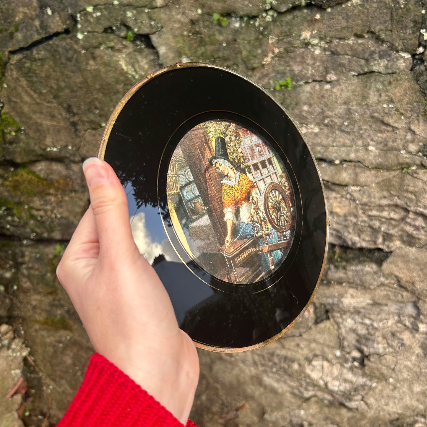 Convex Glass Dome Picture Frame - Welsh Lady - Mid Century (Preloved)