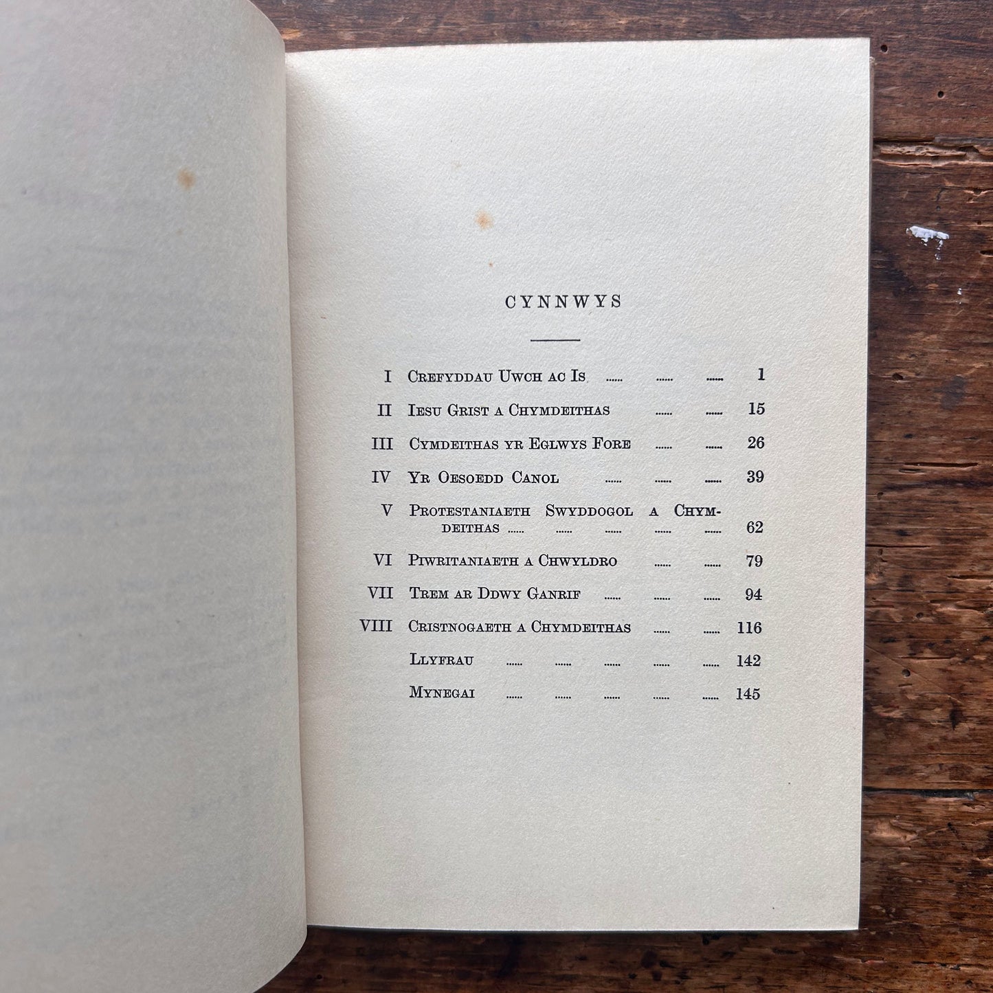 Crefydd a Chymdeithas - D. Emrys Evans - 1933 (Preloved)