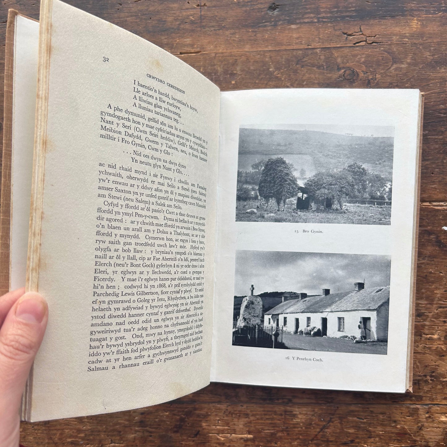 Crwydro Ceredigion - J. J. Ellis (Preloved)