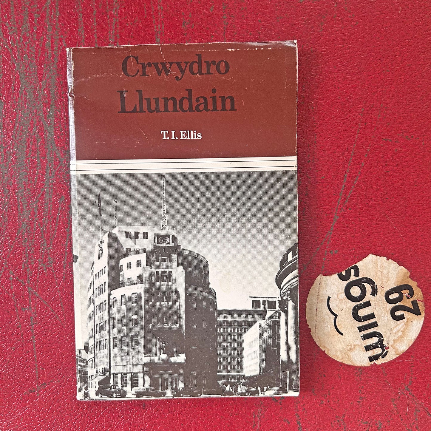 Crwydro Llundain - Wandering / Touring London - 1977 (Preloved)