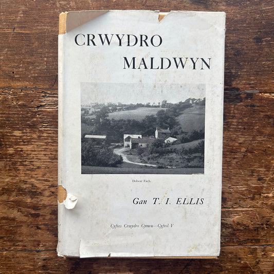Crwydro Maldwyn - J. J. Ellis (Preloved)
