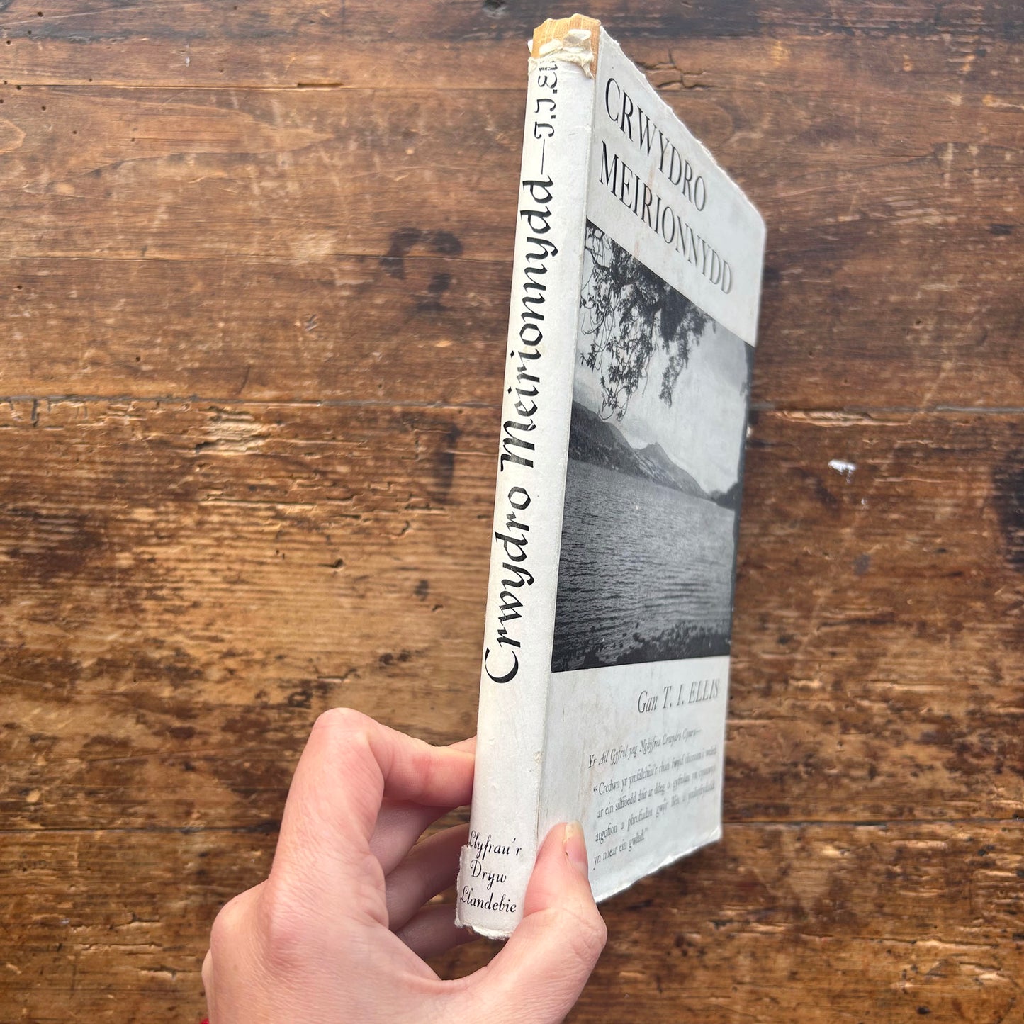 Crwydro Meirionnydd - J. J. Ellis (Preloved)