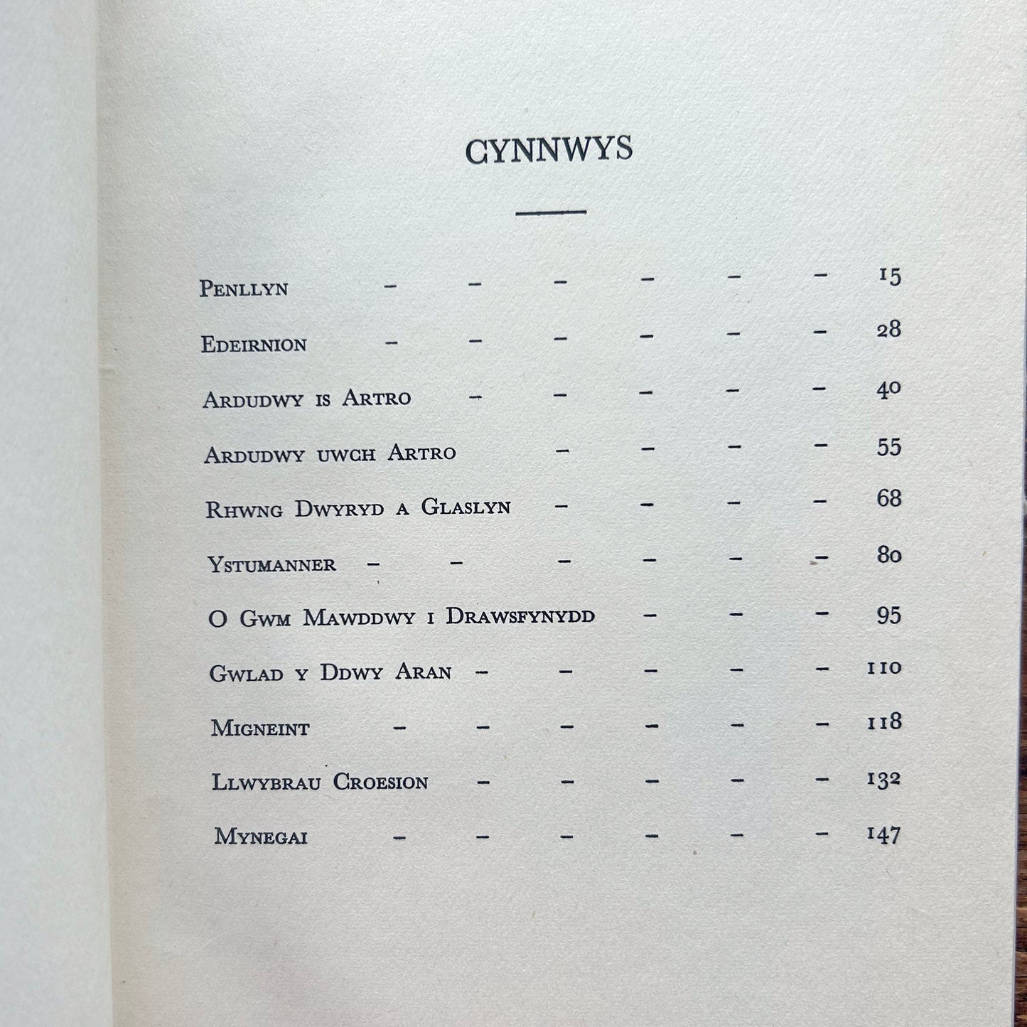 Crwydro Meirionnydd - J. J. Ellis (Preloved)