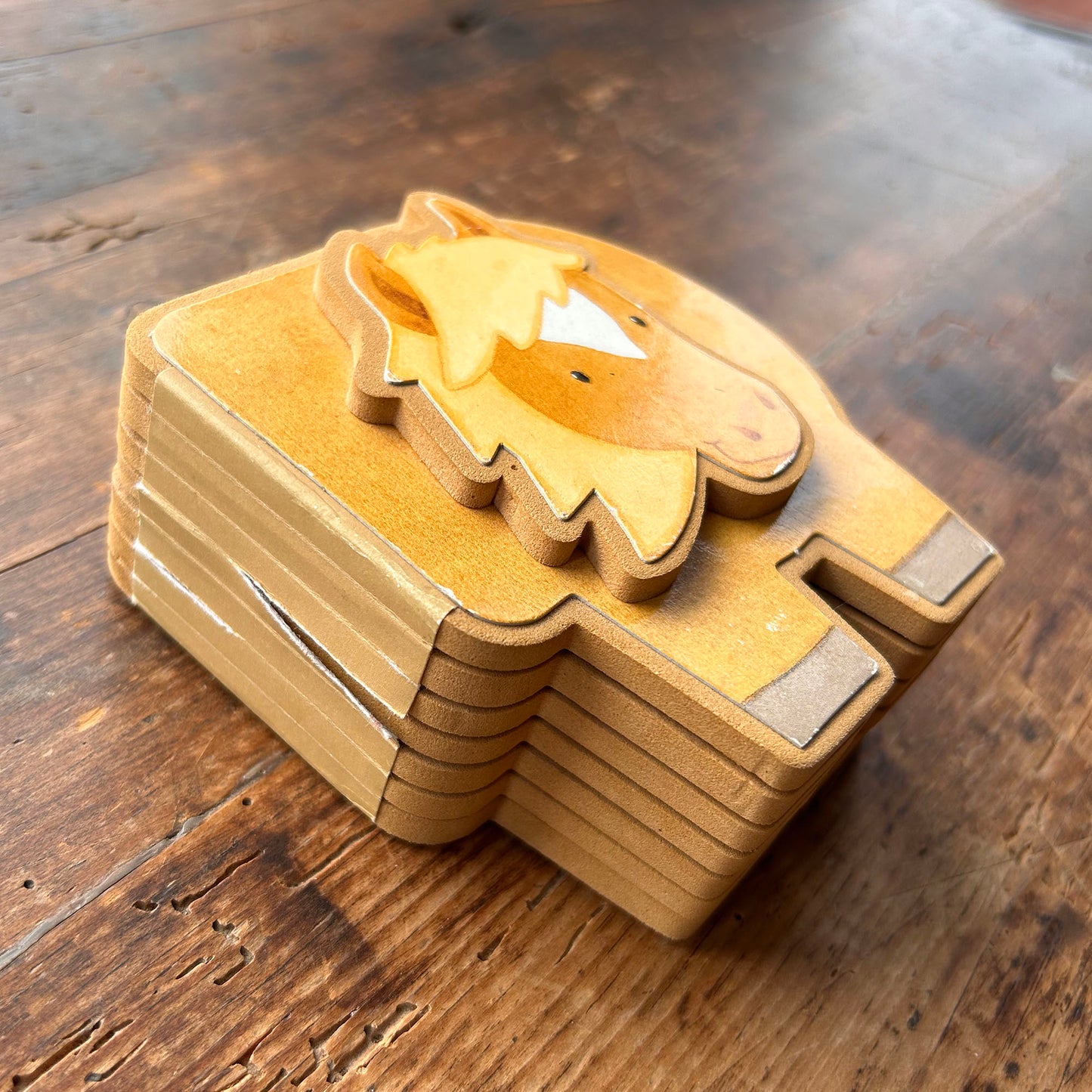 Cyfres y Buarth: Carlam y Ceffyl - Toy / Book (Preloved)