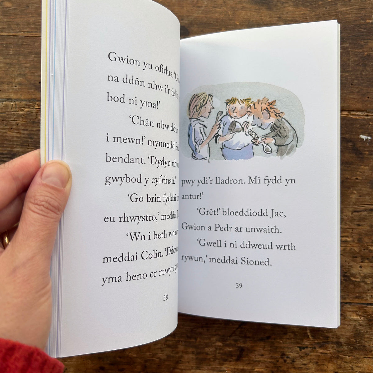 Cyfrinach yr Hen Felin - Saith Selog - Enid Blyton (Preloved)