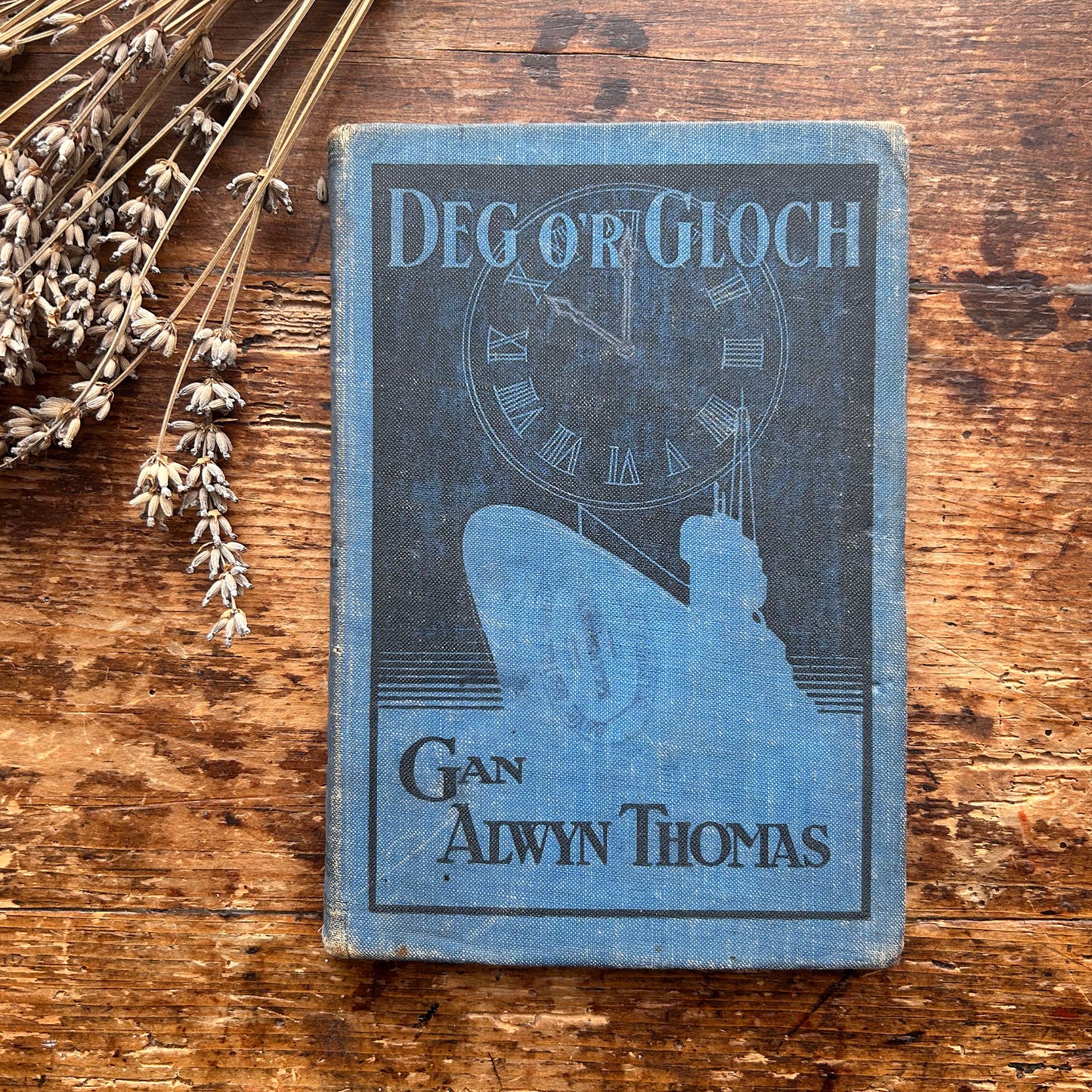 Deg o'r Gloch - Alwyn Thomas - 1945 (Preloved)