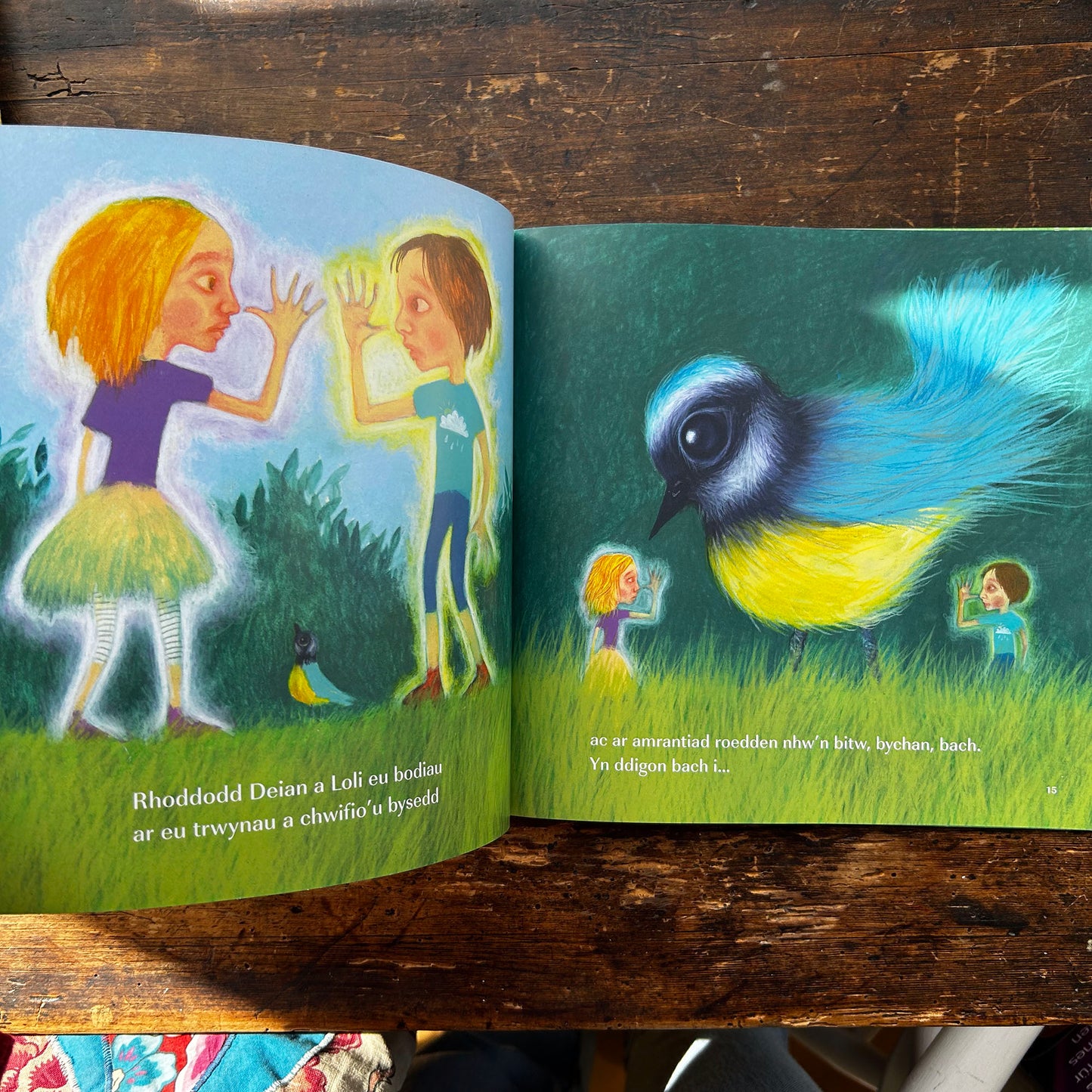 Deian a Loli - Ar Ser Sy'n Cysgu - Cymraeg (Preloved)