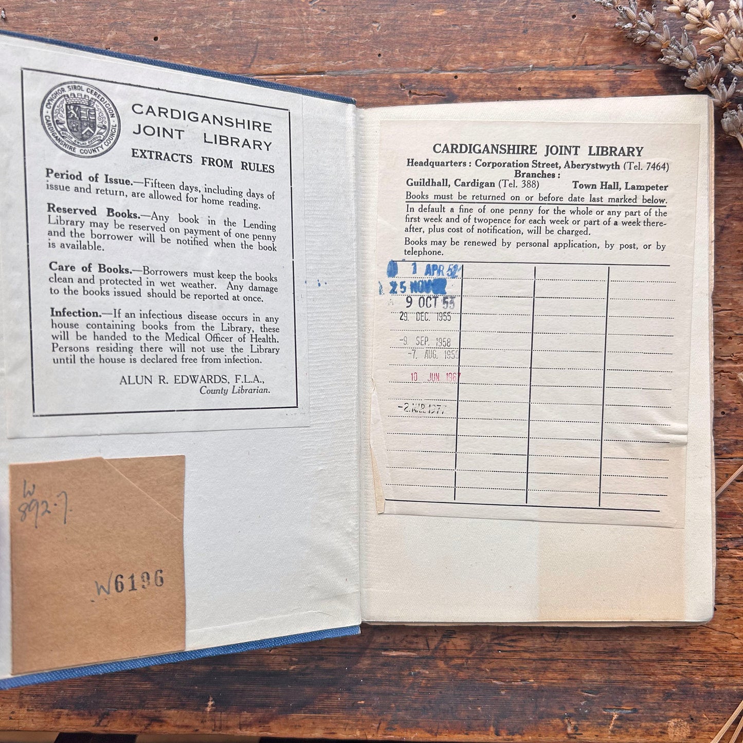 Doctor er ei Waethaf - Moliere - 1924 (Preloved)